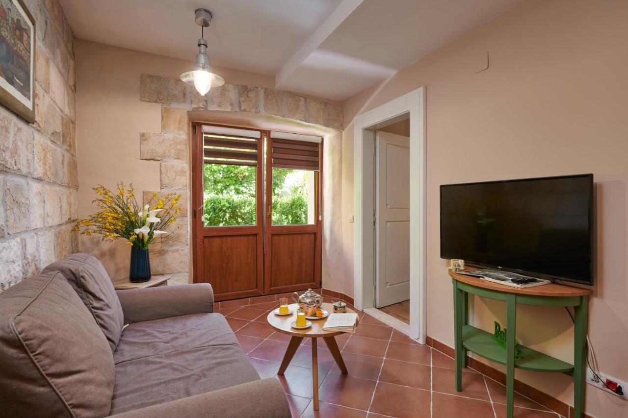Apartment Borna ツァヴタット エクステリア 写真